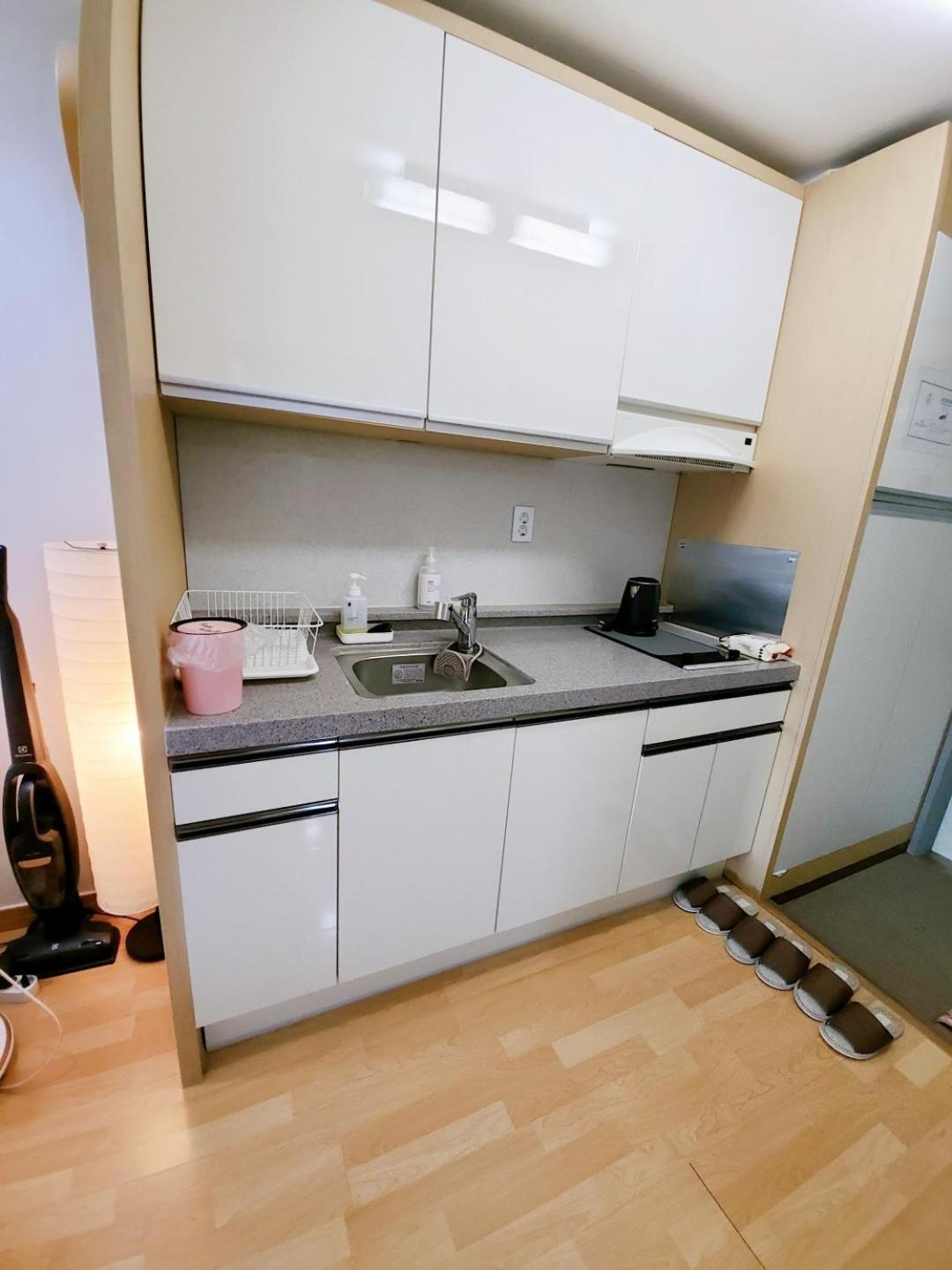 Hongdae Residence-2 1Min From Hongik Uni Station Exit #1 Сеул Екстериор снимка